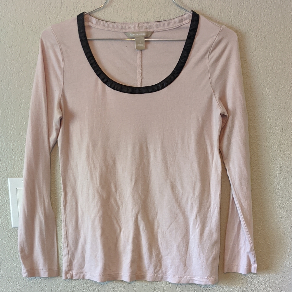 Banana Republic Long Sleeve Top S Pink Faux Leather Neckline Elevated Basic Boho